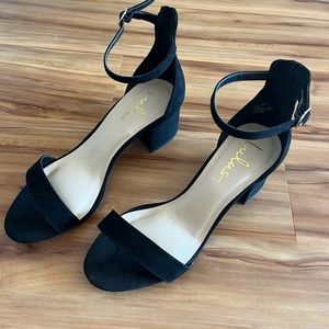 Lulus black block heels. Size 9.